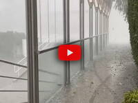 Meteo, tempesta di Grandine a Udine: un violento...